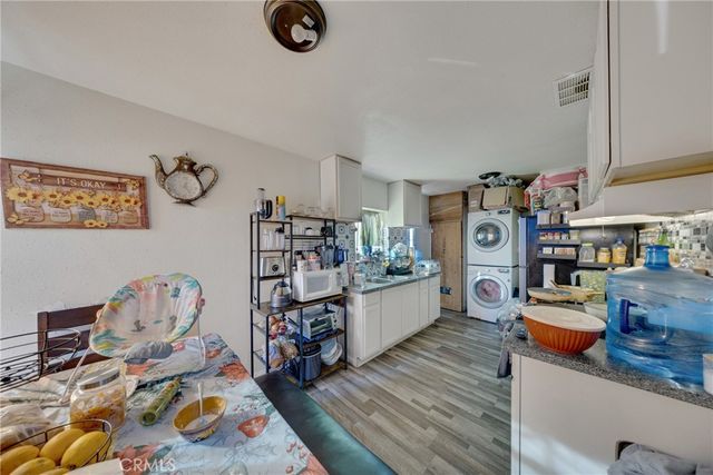 3218 Euclid, Lynwood, CA 90262