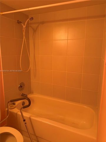 2721 N Pine Island Rd 202, Sunrise, FL 33322