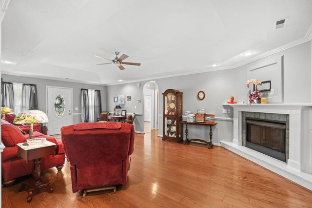 125 Fox Glen Dr., Loris, SC 29569