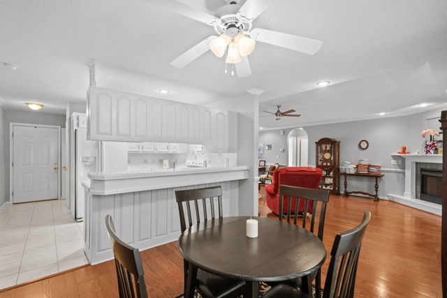 125 Fox Glen Dr., Loris, SC 29569