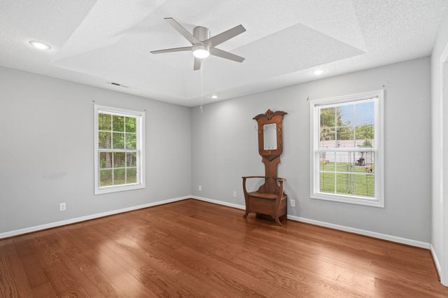 125 Fox Glen Dr., Loris, SC 29569