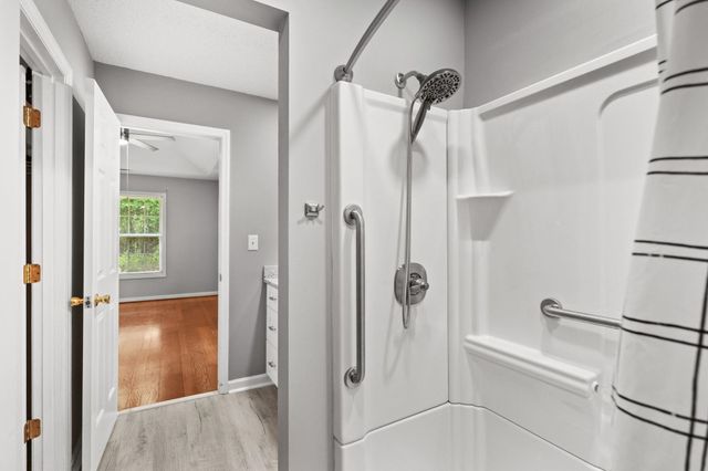 125 Fox Glen Dr., Loris, SC 29569