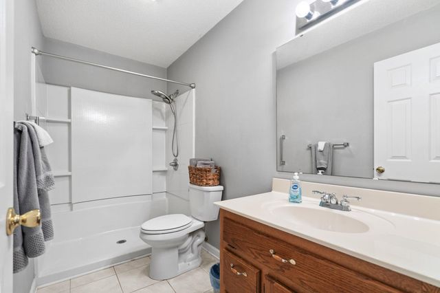 125 Fox Glen Dr., Loris, SC 29569