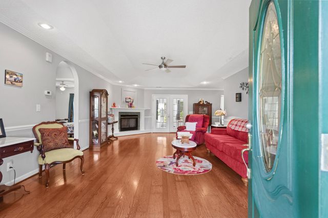 125 Fox Glen Dr., Loris, SC 29569