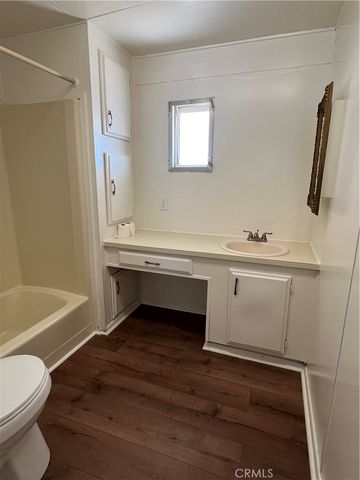 220 ELK st 118, Hemet, CA 92543