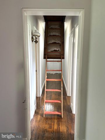 331 BRIDGEBORO RD, Moorestown, NJ 08057