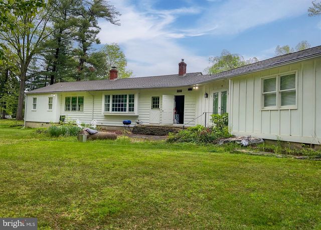 331 BRIDGEBORO RD, Moorestown, NJ 08057