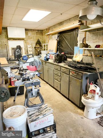 331 BRIDGEBORO RD, Moorestown, NJ 08057