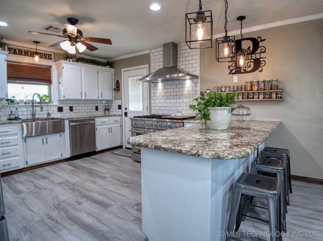 3487 Edge Road, Kingston, OK 73439