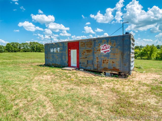 3487 Edge Road, Kingston, OK 73439