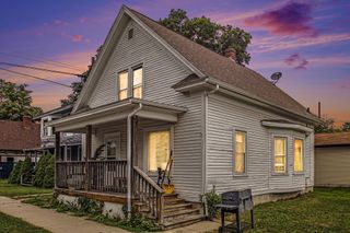 809 Chicago Street, La Porte, IN 46350