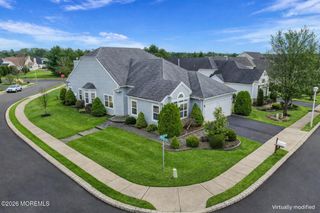 81 Halsted Drive, Manchester, NJ 08759