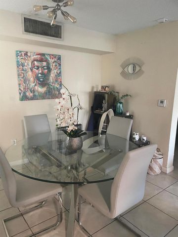 1701 Village Boulevard 112, West Palm Beach, FL 33409