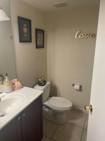 1701 Village Boulevard 112, West Palm Beach, FL 33409