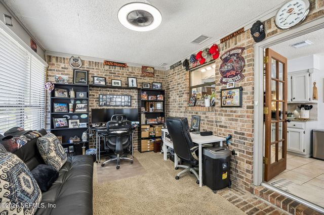 11166 WOODELM Drive E, Jacksonville, FL 32218