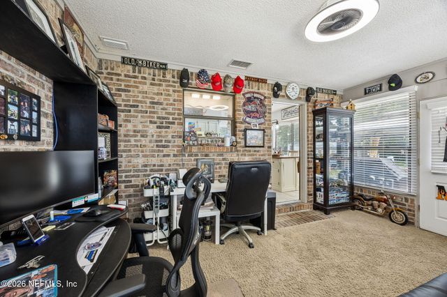 11166 WOODELM Drive E, Jacksonville, FL 32218