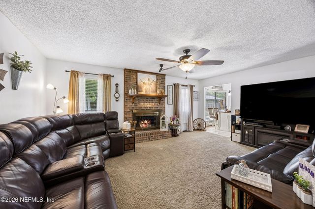 11166 WOODELM Drive E, Jacksonville, FL 32218