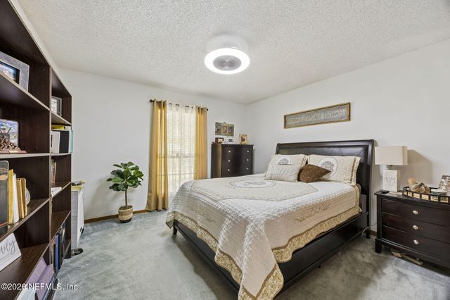 11166 WOODELM Drive E, Jacksonville, FL 32218