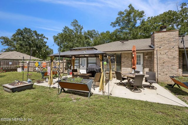 11166 WOODELM Drive E, Jacksonville, FL 32218