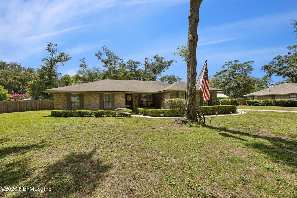 11166 WOODELM Drive E, Jacksonville, FL 32218