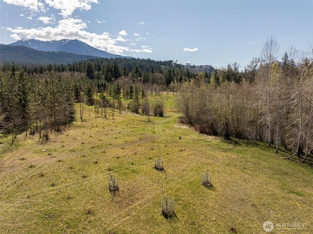 4890 Lost Mountain Road, Sequim, WA 98382