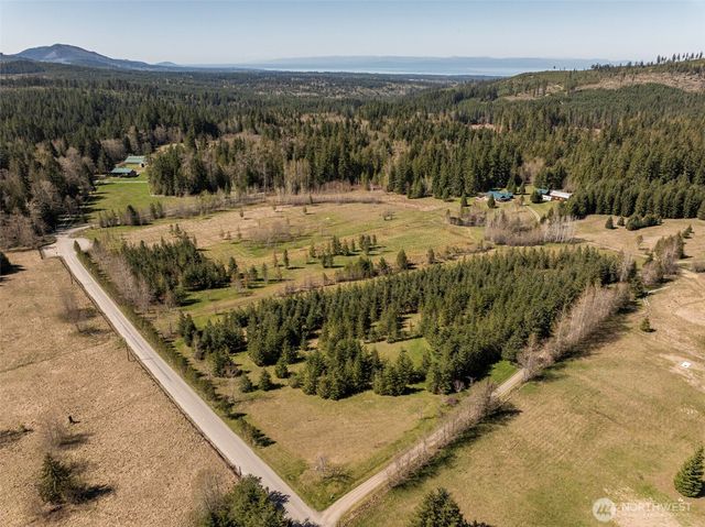 4890 Lost Mountain Road, Sequim, WA 98382