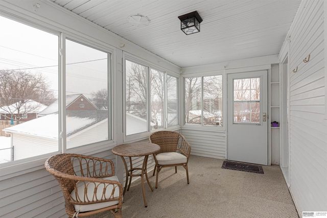 831 S 50 Street, Omaha, NE 68106