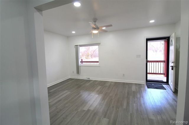 14622-14624 Huron Street, Taylor, MI 48180