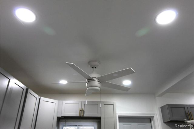 14622-14624 Huron Street, Taylor, MI 48180