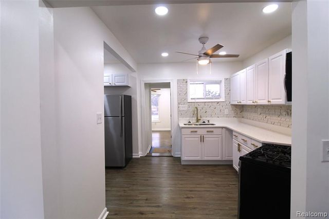 14622-14624 Huron Street, Taylor, MI 48180