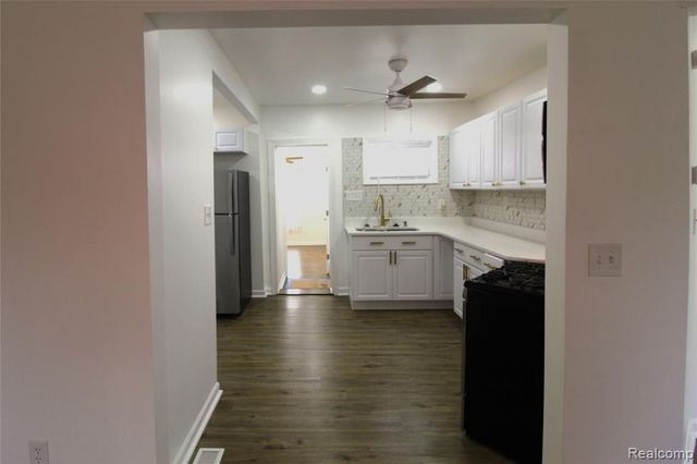 14622-14624 Huron Street, Taylor, MI 48180