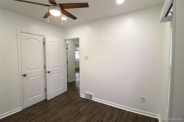 14622-14624 Huron Street, Taylor, MI 48180