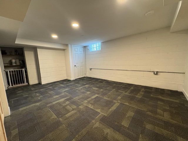 3041 S 49th STREET, Milwaukee, WI 53219