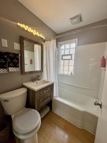 3041 S 49th STREET, Milwaukee, WI 53219