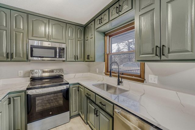 21455 Harrow Avenue N, Forest Lake, MN 55025