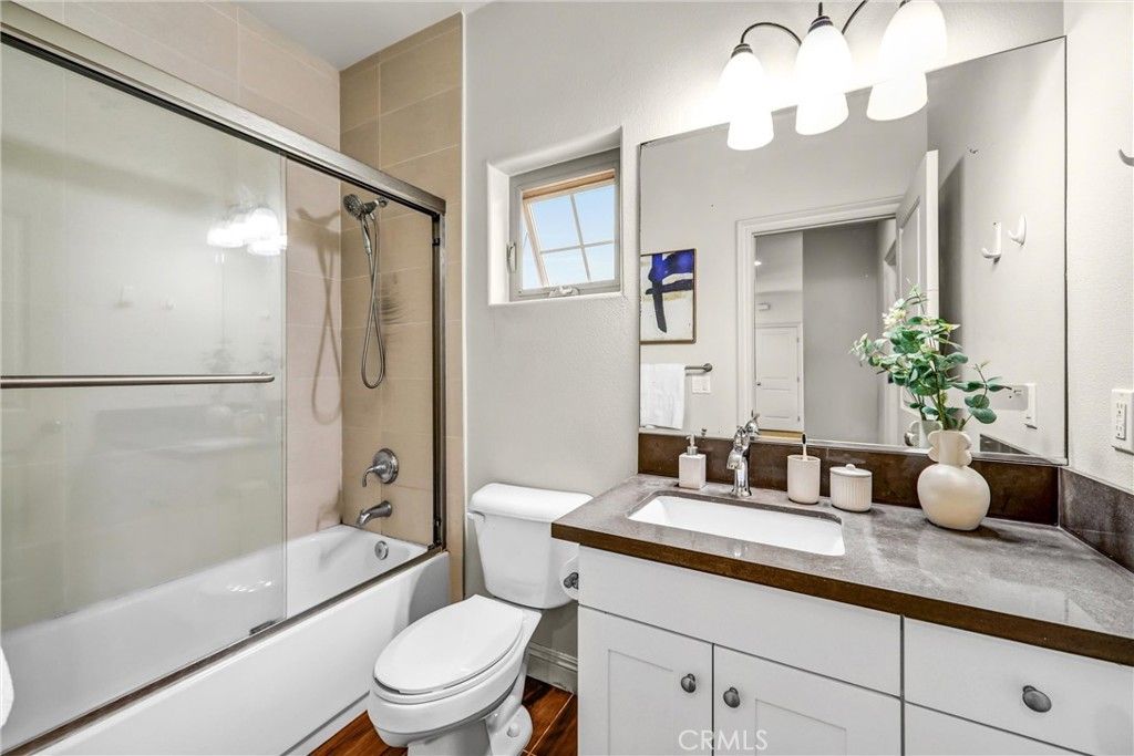 Image 16 of property listing at 5533 Santa Anita Ave, Temple City, CA 91780