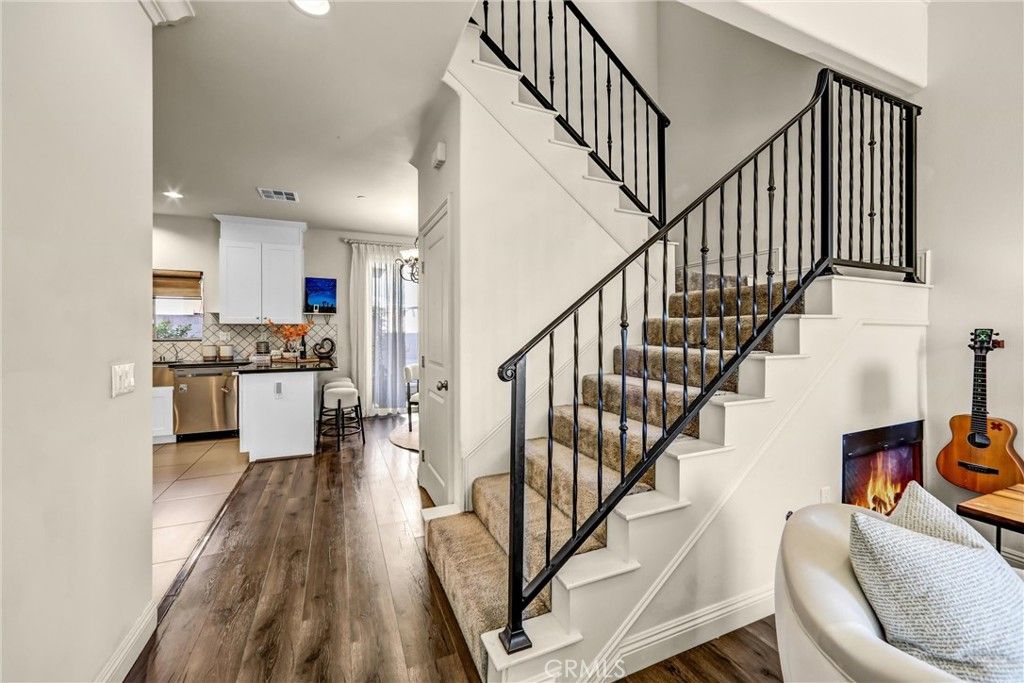 Image 8 of property listing at 5533 Santa Anita Ave, Temple City, CA 91780