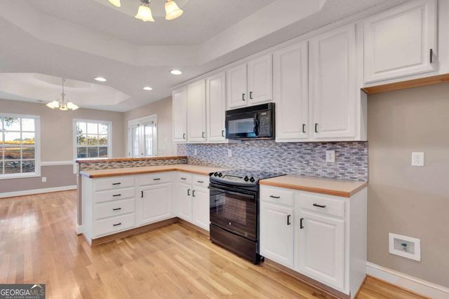 523 Barhams Ridge Drive, Mcdonough, GA 30252