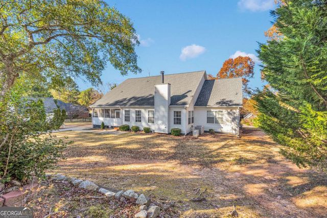 523 Barhams Ridge Drive, Mcdonough, GA 30252