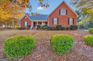 523 Barhams Ridge Drive, Mcdonough, GA 30252