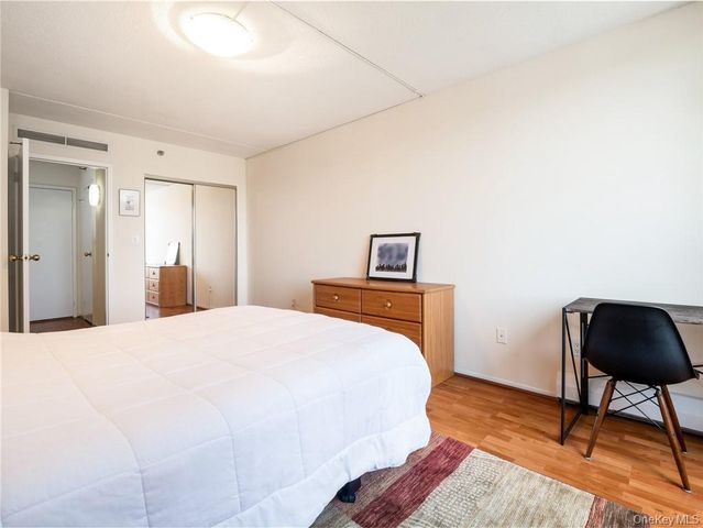 4 Martine Avenue 514, White Plains, NY 10606