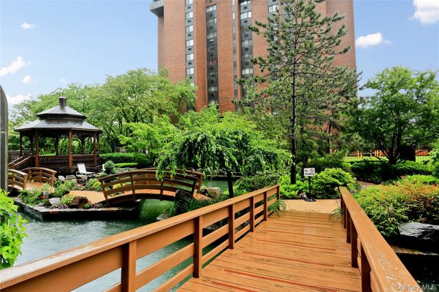 4 Martine Avenue 514, White Plains, NY 10606
