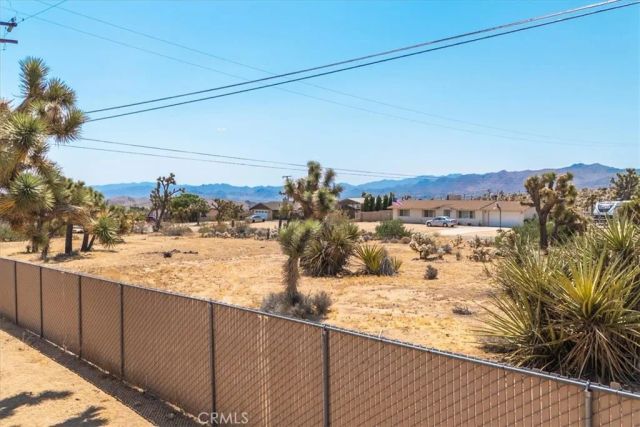 58583 Buena Vista Drive, Yucca Valley, CA 92284