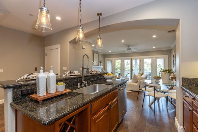 318 S Livermore Ave 104, Livermore, CA 94550