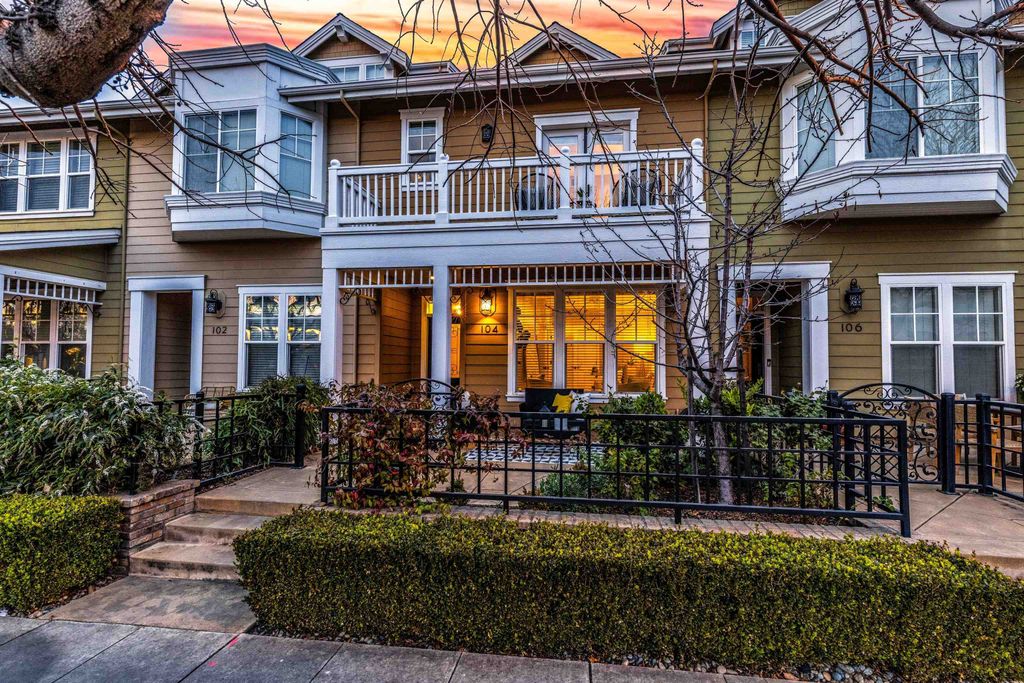 318 S Livermore Ave 104, Livermore, CA 94550