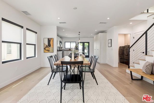 1015 S Tremaine Avenue, Los Angeles, CA 90019