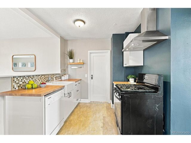 1315 Ames St, Lakewood, CO 80214