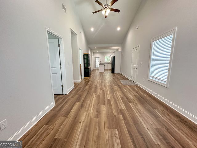113 Lenox Circle, Lagrange, GA 30241