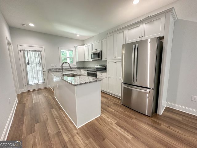 113 Lenox Circle, Lagrange, GA 30241