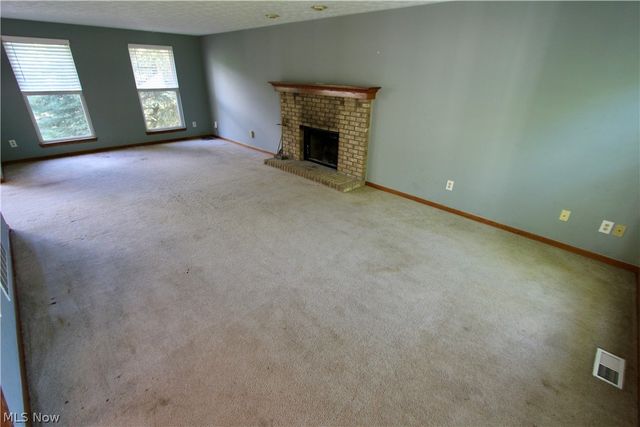 1021 Sugarhouse Lane, Medina, OH 44256